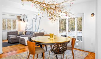 26 Old Searsport Ave, Belfast, ME 04915