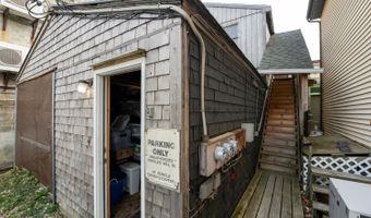 19 Cottage St, Bar Harbor, ME 04609