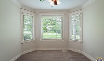 6425 SW South Pointe Dr, Auburn, KS 66402