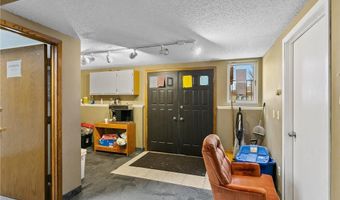 7630 145th St W, Apple Valley, MN 55124