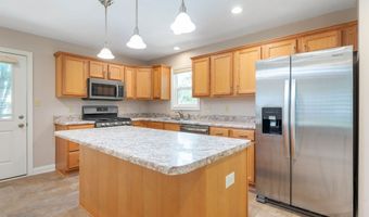 625 Pershing Dr, Anderson, IN 46011
