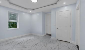 458 High St 3-L, Central Falls, RI 02863
