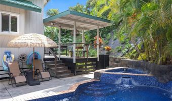 1461 Aunauna St, Kailua, HI 96734
