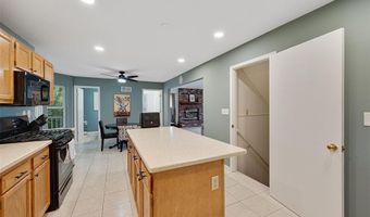 2371 Riverbluff Dr, Arnold, MO 63010