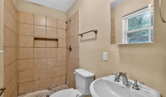 1319 DOGWOOD Rd, Adamsville, AL 35005
