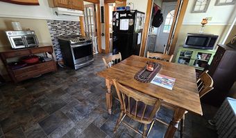 2 Green St, Barre, VT 05641