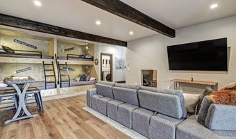 21 Torrey Pines Ln, Angel Fire, NM 87710