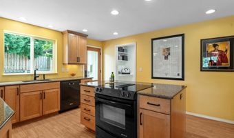 13520 SW DEVONSHIRE Dr, Beaverton, OR 97005