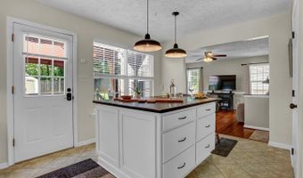 3202 LANHAM Dr, Abingdon, MD 21009