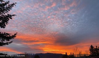 60 BUCKRAIL Ln, Alpine, WY 83128