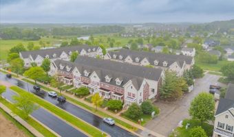 30 S Gardens Way, Fitchburg, WI 53711