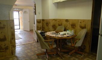 307 Diamondville Ave, Diamondville, WY 83116