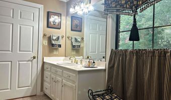 108 Magnolia Dr, Arkadelphia, AR 71923
