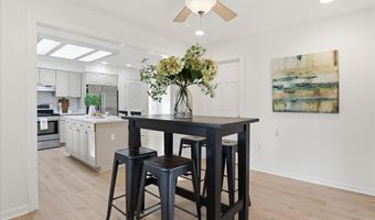 6205 EVERGLADES Dr, Alexandria, VA 22312