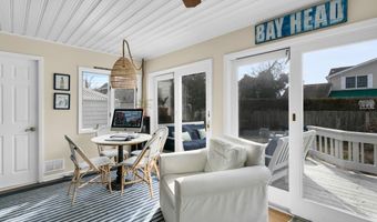 51 Egbert St, Bay Head, NJ 08742