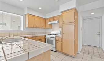 7704 Rockfield Dr, Las Vegas, NV 89128