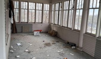 701 Maple St, Atlantic, IA 50022