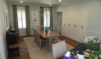 220 Lake Shore Dr, Alma, GA 31510