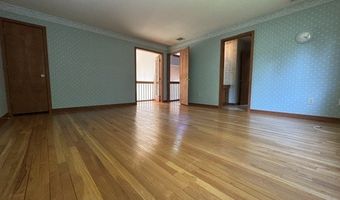 63 N Mountain Rd, Brookfield, CT 06804