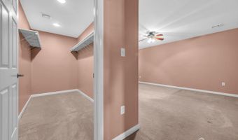 180 Minna Ave, Avenel, NJ 07001