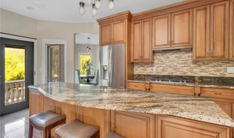 20 Red Brook Xing, Lincoln, RI 02865