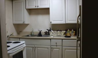 17 N Lake Ave, Albany, NY 12203