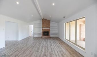 2138 Brook Hollow Dr, Abilene, TX 79605