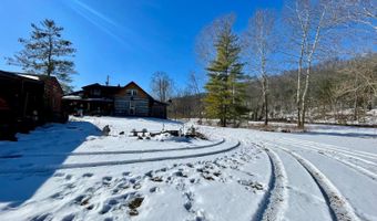 6033 Siemon Rd, Batesville, IN 47006