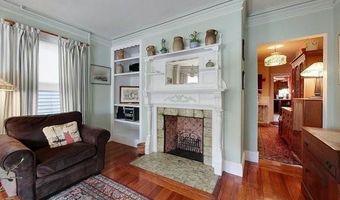 616 Thames St 1, Newport, RI 02840