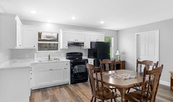 1201 Elm Cir, Albertville, AL 35950