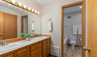 4078 Wildwood Dr, Allegan, MI 49010