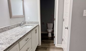 90 SQUIRES GROVE Dr, Atoka, TN 38004