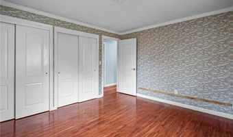 1 Masso Dr, North Providence, RI 02904