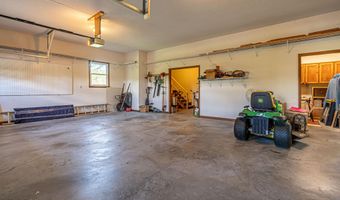 19422 Stirrup Dr, Abingdon, VA 24211