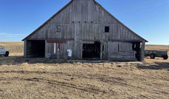 18546 140th St, Akron, IA 51001