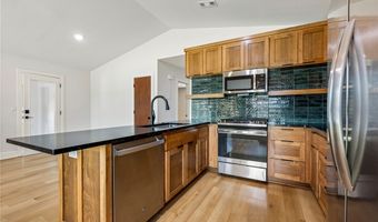 1808 SW D St, Bentonville, AR 72712