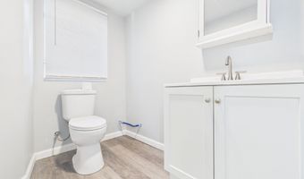 1403 W 3rd St, Anderson, IN 46016