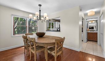 2012 N Yale Ave, Arlington Heights, IL 60004