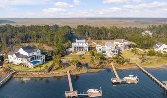 1521 Murphys Island Ct, Awendaw, SC 29429