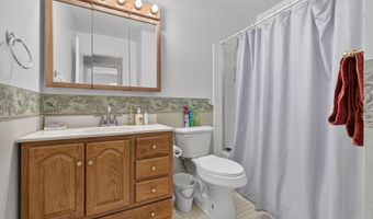 4003 WOODROW Ln, Bowie, MD 20715