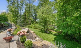 131 Woodford Dr, Adams Twp., PA 16033