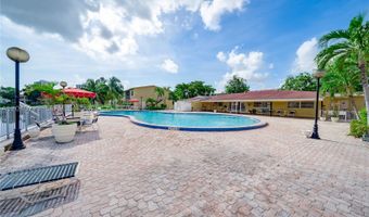2880 NE 203rd St 34B, Aventura, FL 33180