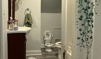 100 S BETHLEHEM Pike 3, Ambler, PA 19002
