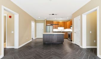 250 Daniel Burnham Sq 305, Columbus, OH 43215