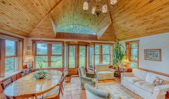 225 Pettyboro Rd, Bath, NH 03740