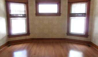 102 E 12th St, Atlantic, IA 50022