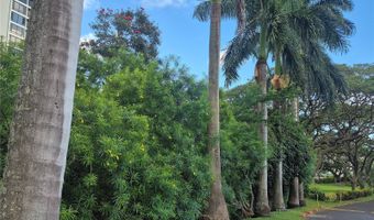98-1042 Moanalua Rd #2-201, Aiea, HI 96701