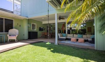 409 Wanaao Rd, Kailua, HI 96734