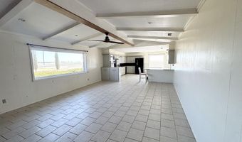 502 E F M 597, Abernathy, TX 79311