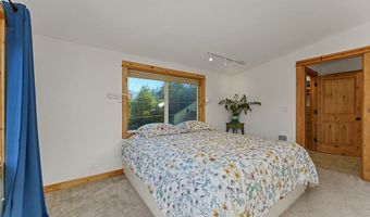 101 S Quadrant St, Rockaway Beach, OR 97136